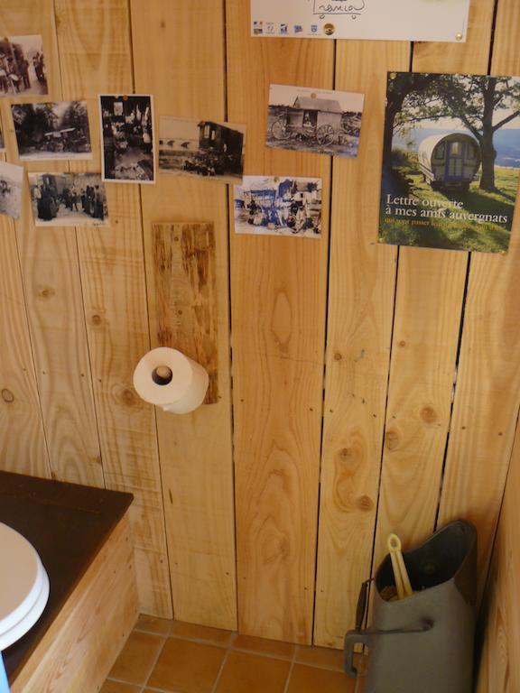 Villa La Roulotte de la Fay Dompierre-les-Ormes Habitación foto